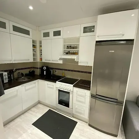 Daire Bright House For Short Vantaa