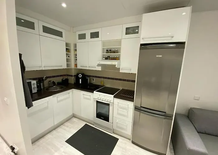 Apartamento Bright House For Short Vantaa